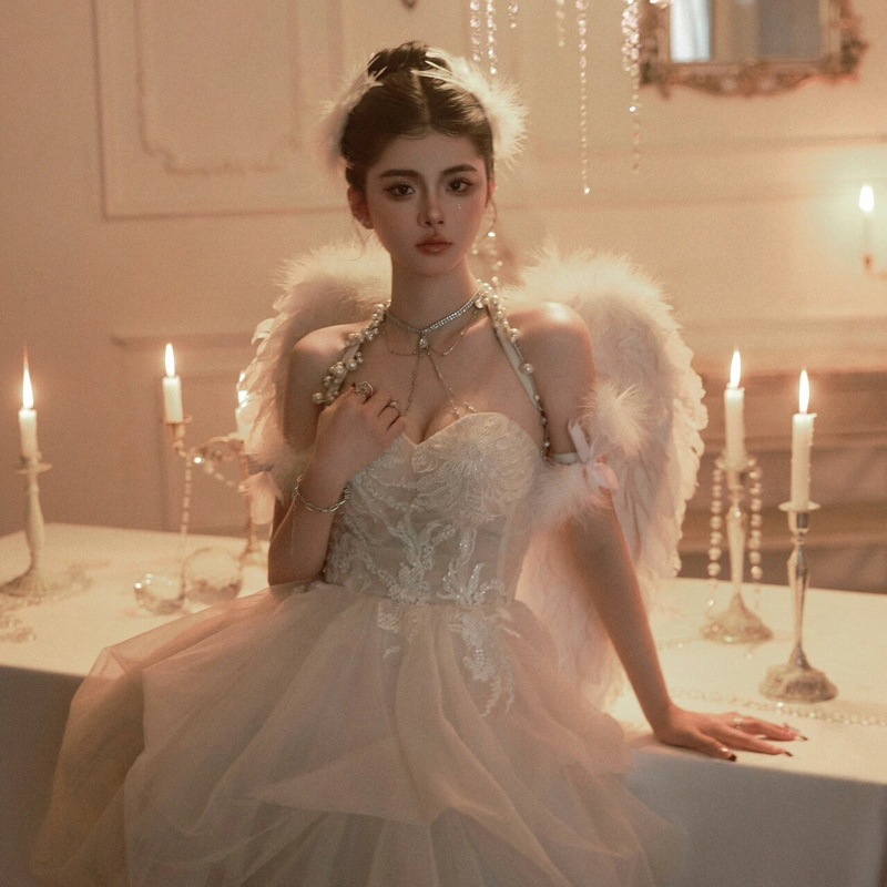 エンジェルコスチュームに 天使の羽商品メイン画像