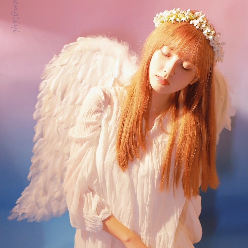 エンジェルコスチュームに 天使の羽商品サムネ画像