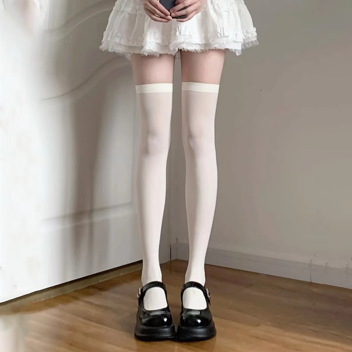 ニーハイ・ソックス(Knee-high・Socks) ds03商品サムネ画像