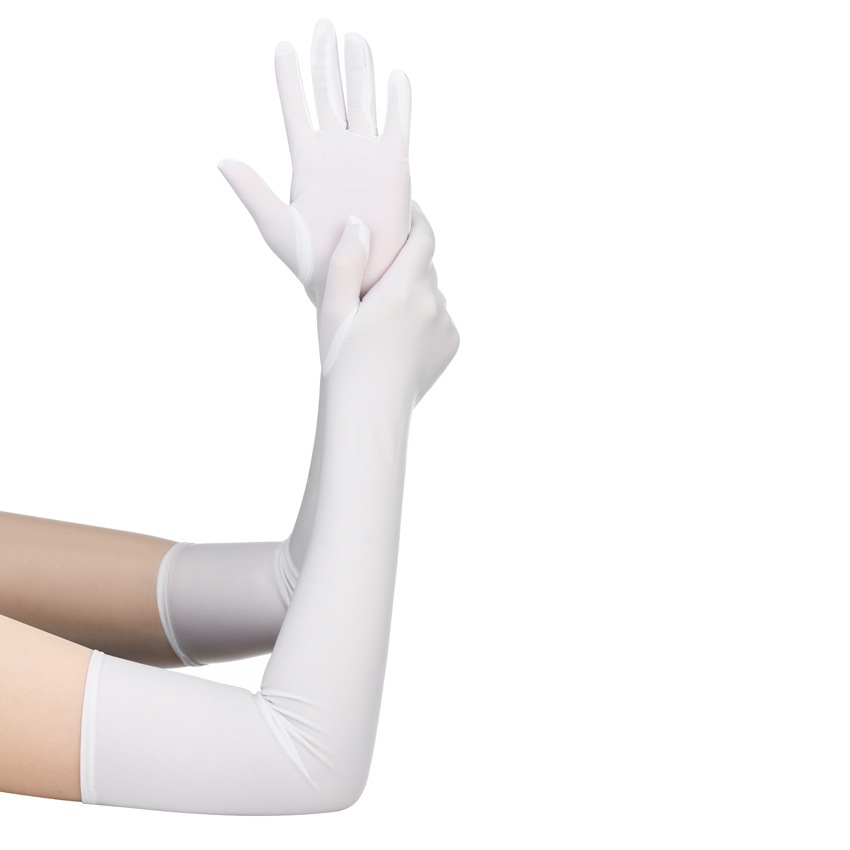 コスプレ小物無地黒光沢長手袋 日焼け防止パーティーツヤサテン48㎝ロンググローブ　商品サムネ画像