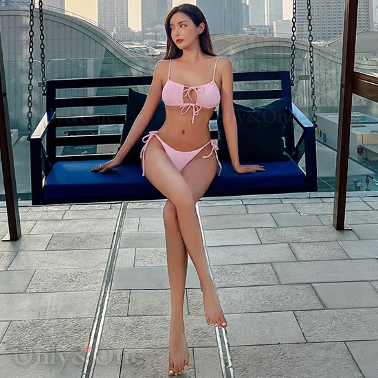 レディース水着・ビキニ(swimwear・bikini) s0015商品メイン画像