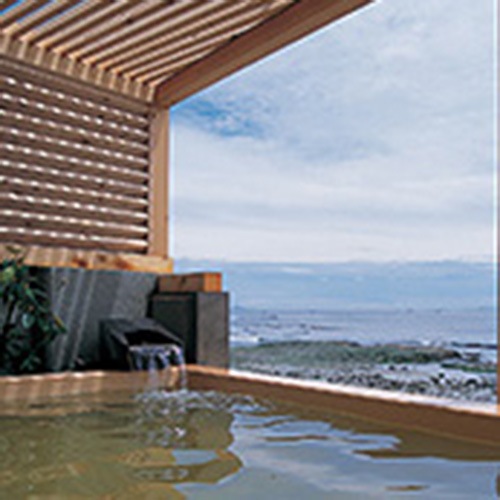 露天風呂（天然温泉）