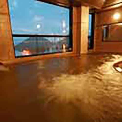 3階女性大浴場：観月の湯。