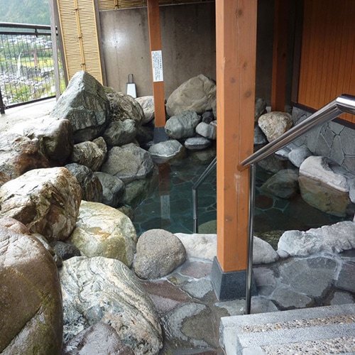 岩露天風呂