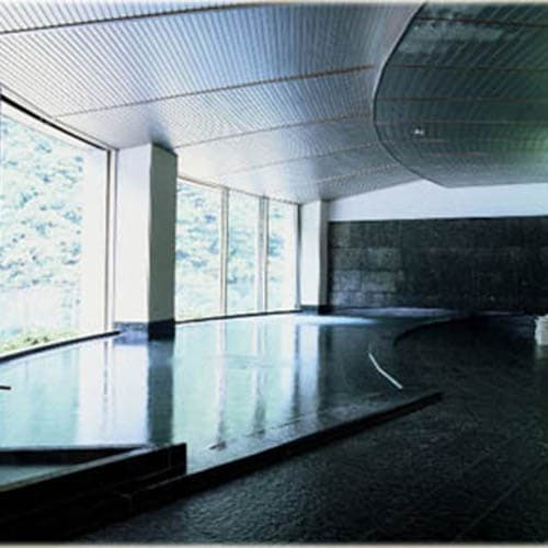 婦人大浴場「紅(くれない)の湯」