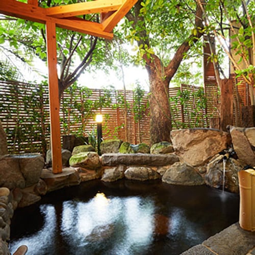 貸切露天「緑庵」