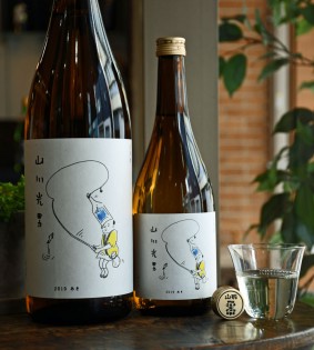 �����ܼ�ۻ������ 2019 ����<1,800ml>