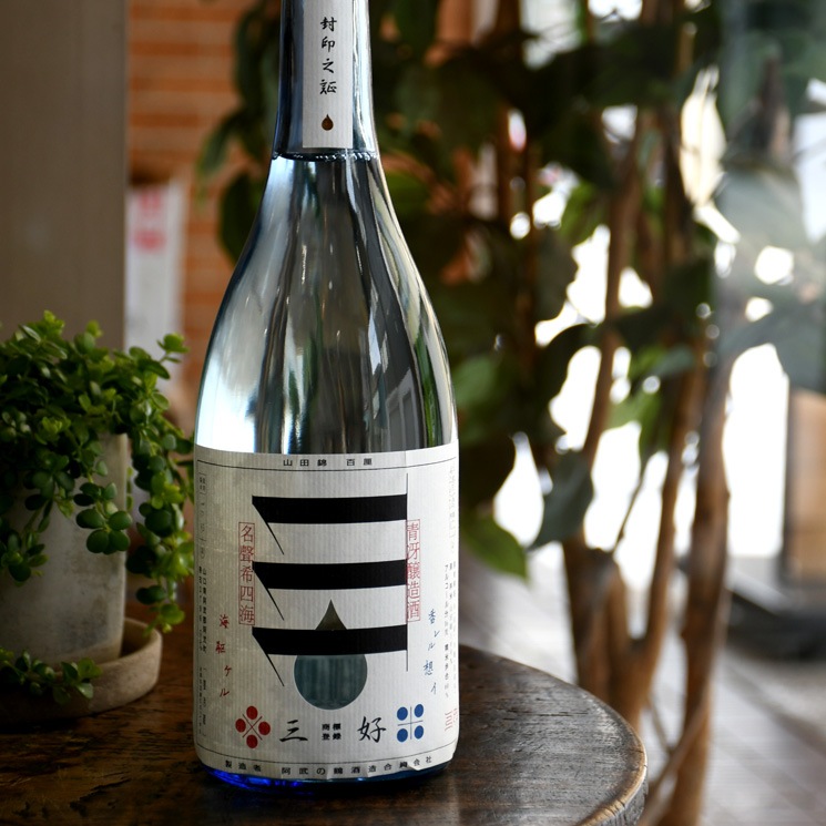 �����ܼ�ۻ��� ���ƶ�� �֥롼<720ml>