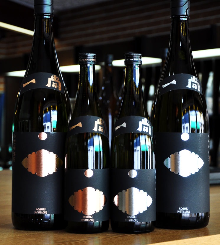 �ڰ����۰쾰 ����С� ��<1,800ml>