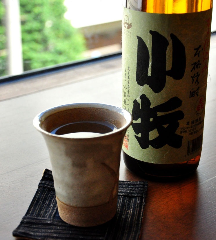 �ڰ����۾���<1,800ml>