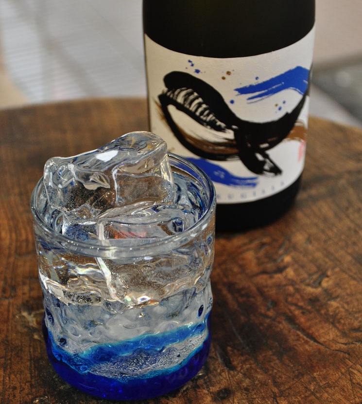 �ڰ����ۤ�����Υܥȥ�<1,800ml>