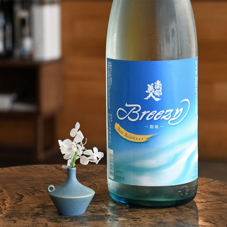 ܼ Ƽ Breezy ֥꡼<720ml>