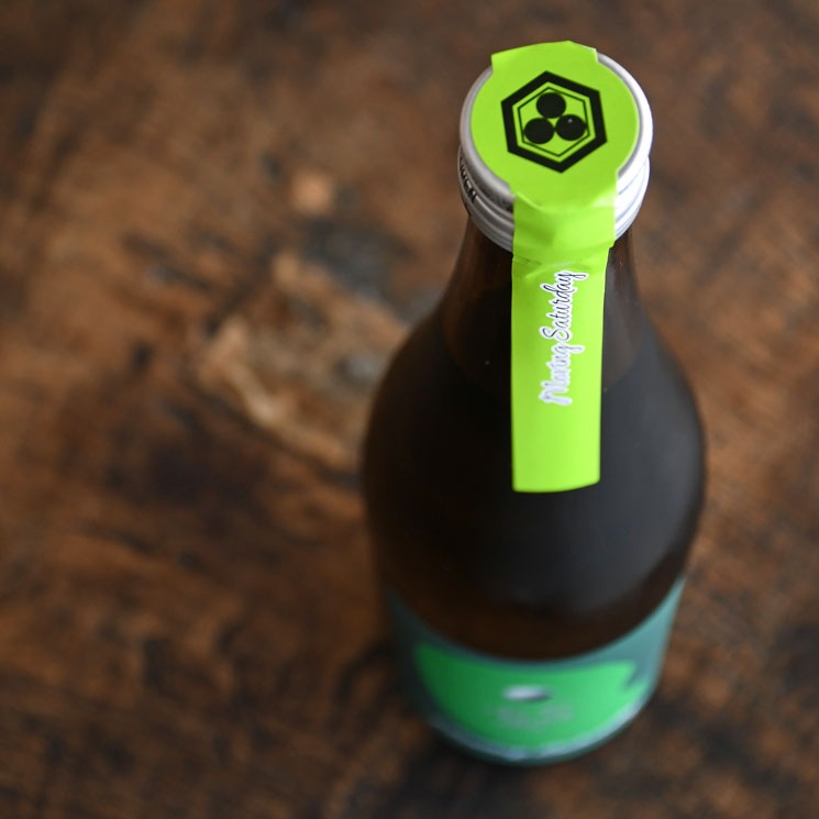 �����ܼ�۰������ Moving Saturday <720ml>