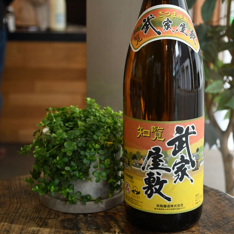 �ڰ�������Ȳ���<1,800ml>