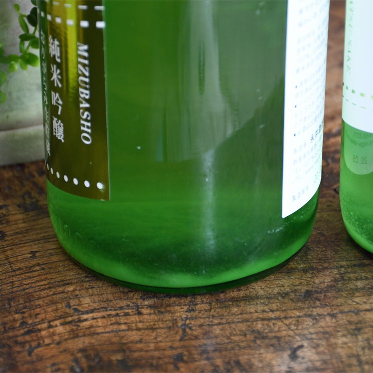 �����ܼ�ۿ��ξ� �Ƽ� ���ƶ�����꤬�������¢<1,800ml>