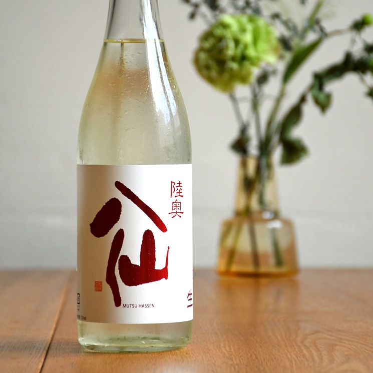 八戸酒造【日本酒】陸奥八仙 赤ラベル 特別純米 生原酒<720ml>☆桜本