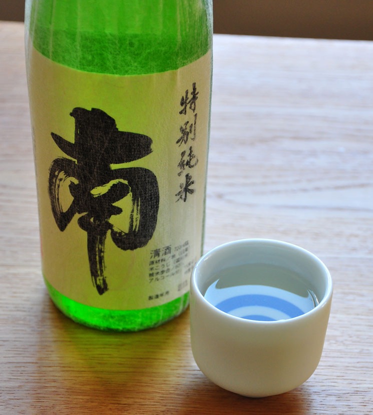 �����ܼ���� ���̽���<1,800ml>