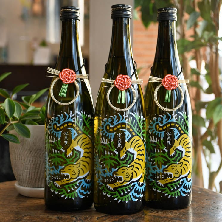 水芭蕉 焼酎 54% vol MIZUBASHO PURE 水芭蕉ピュア／発泡日本酒｜永井酒造