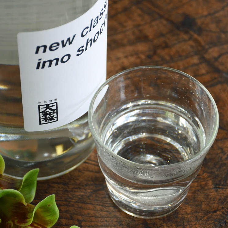 �ڰ��������º� new classic �˥塼���饷�å� imo shochu<1,800ml>