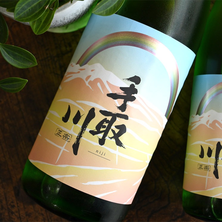 �����ܼ�ۼ���� ���Ƽ� niji ������ <1,800ml>