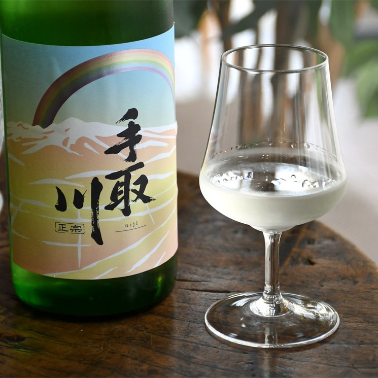 �����ܼ�ۼ���� ���Ƽ� niji ������ <1,800ml>