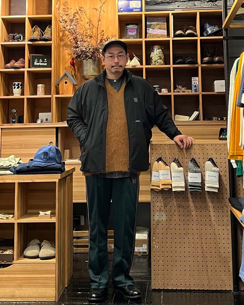 8_000000008038.jpg?1760175010