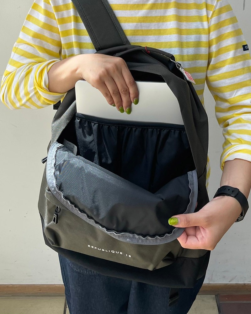 ダントンCORDURA CANVAS DAYPACK〈REPUBLIQUE 18 CORDURA CANVAS DAYPACK〈REPUBLIQUE 18〉｜BACKPACK｜DANTON(ダントン