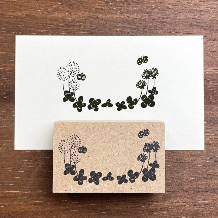 ナカノエミさん監修 イラストスタンプ クローバー