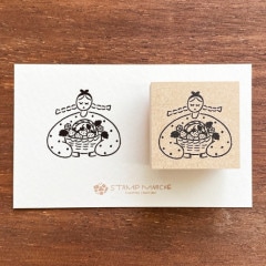 4月のマールちゃん いちご 季節 イラストスタンプ