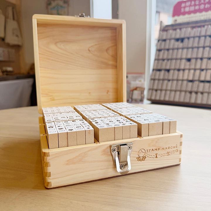 7月入荷分・数量限定】高知県産ひのきの道具箱・大（リボン） | その他
