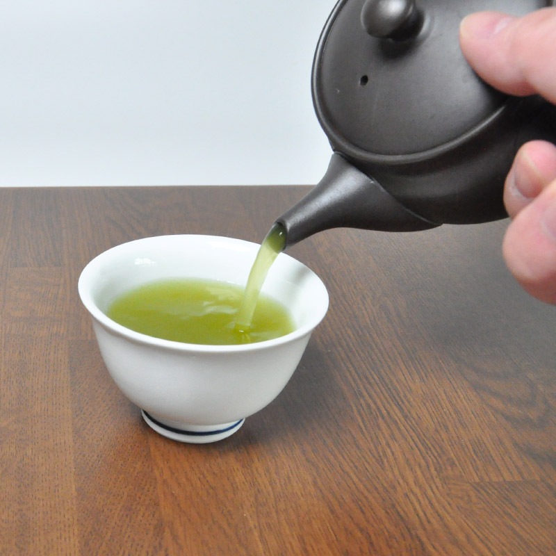 日本茶 至宝の銘茶「名匠の技」150g缶 木箱入【Cross-border e