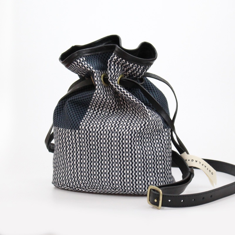 heso�����Ĵ�Ź���ɻҿ����奷�������Хå��������ĥ��졼