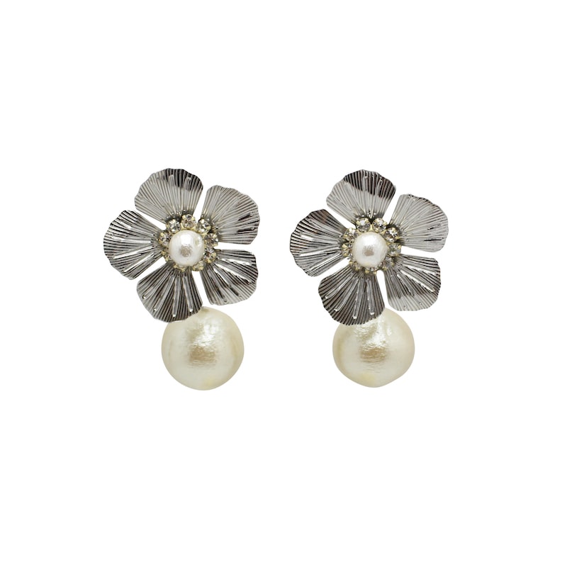 PAOLA pearl earring Silver（パオラパール）