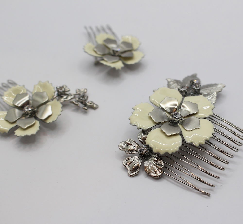 DOLLOW 3comb（ドロー3コーム）