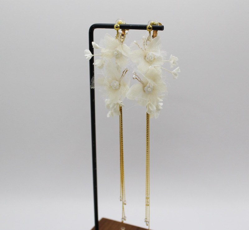 おしゃれ花嫁様ウエディングアクセサリー＆ドレスレンタル