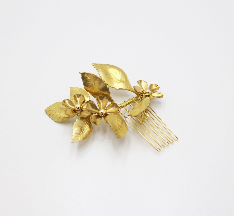 CHERCY leaf comb（チェルシーリーフ）