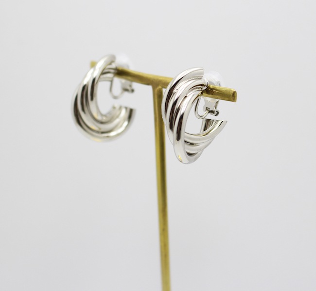 VELA hoop  Silver <br/>ベラフープ <br/>イヤリング