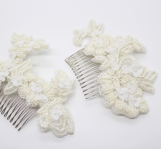 KITTY flower comb（キティフラワーコーム）