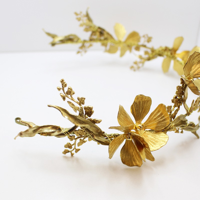 DAFNE crown（ダフネクラウン）