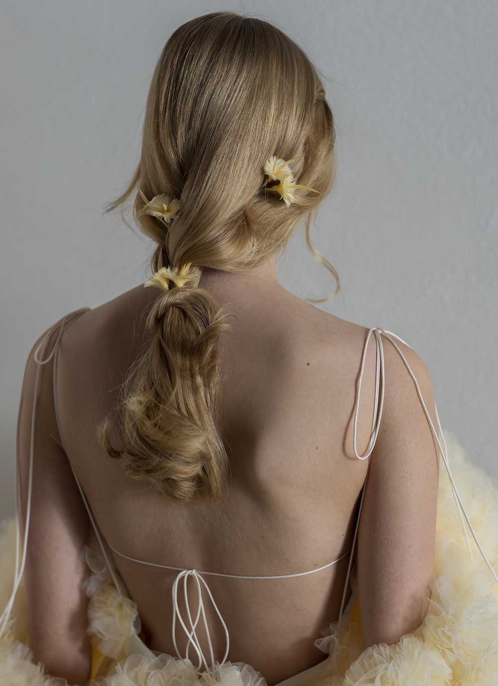 LLOW 3pin Yellow（ロー）