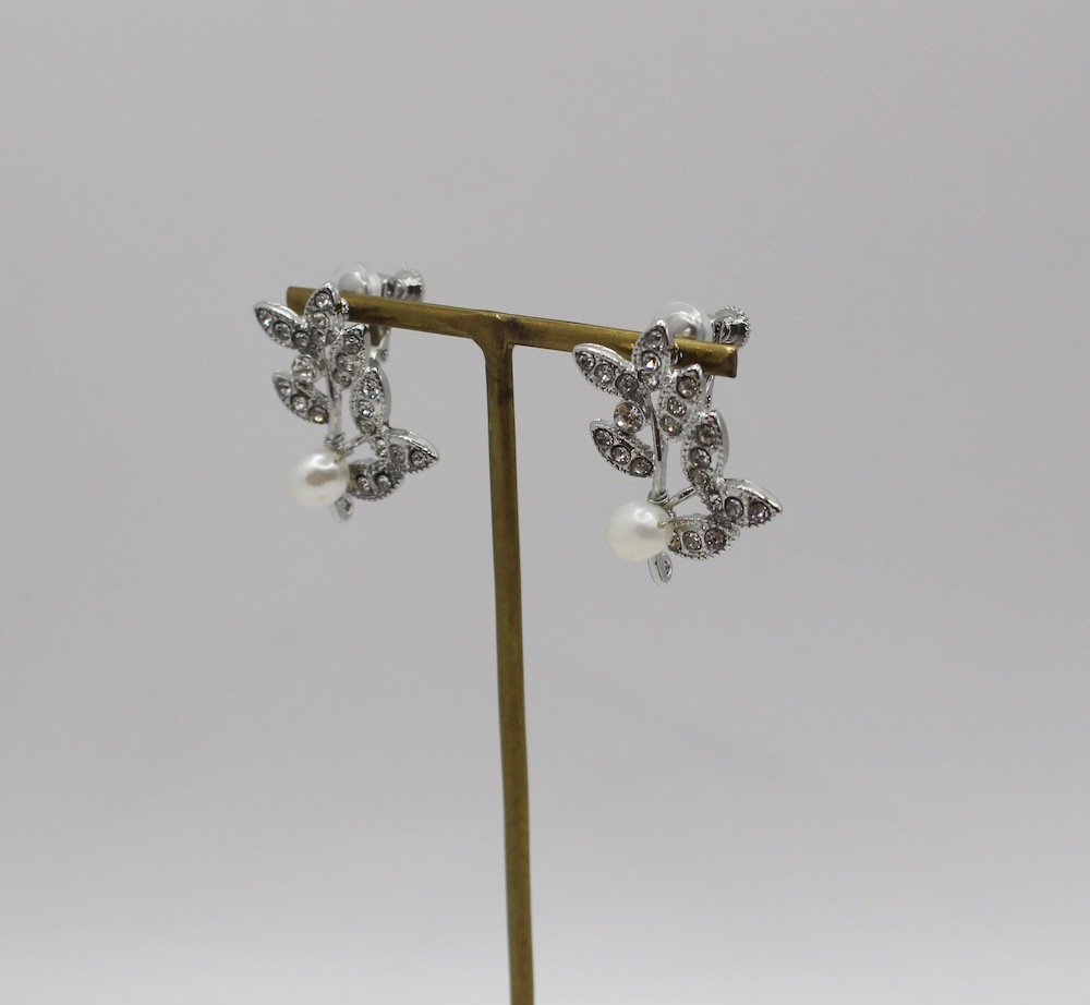 TEDDY pearl earring （テディパール）