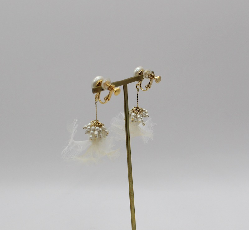 SIMONE earring or pierce（シモネ）