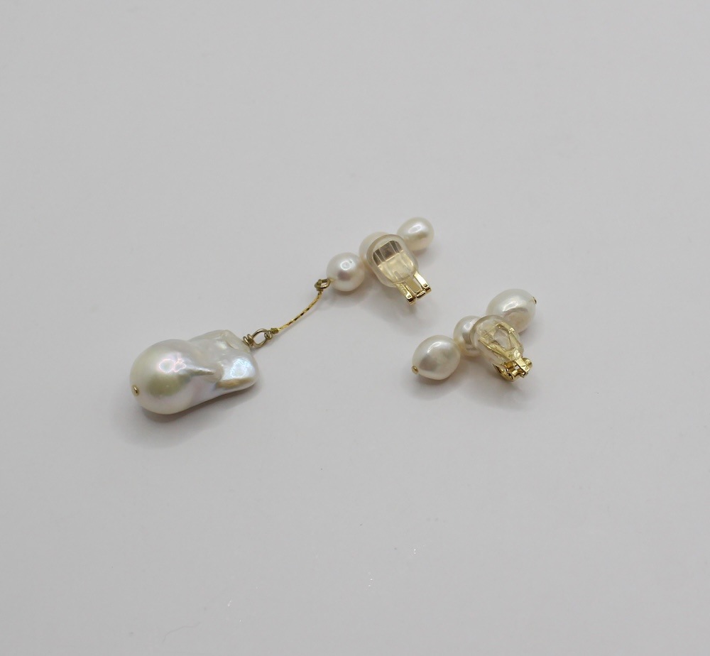 KIKKI 3  <br/>キッキ3 <br/>イヤリング