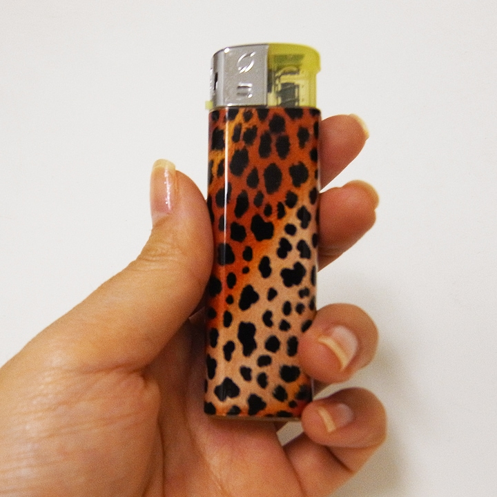 ライテック 荷重式ライター トラストワン豹柄 500個セット(0.5c/s)｜卸