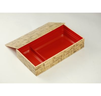 竹皮 プラ折箱 POA-211-S 仕切り付 211×114×39mm プラ 上品 寿司 お弁当 丼-ECOパッケージプラザBAMLEE 竹皮 プラ折箱 POA-211-S 仕切り付 211×114×39mm プラ 上品 寿司 お弁当 丼-ECOパッケージプラザBAMLEE