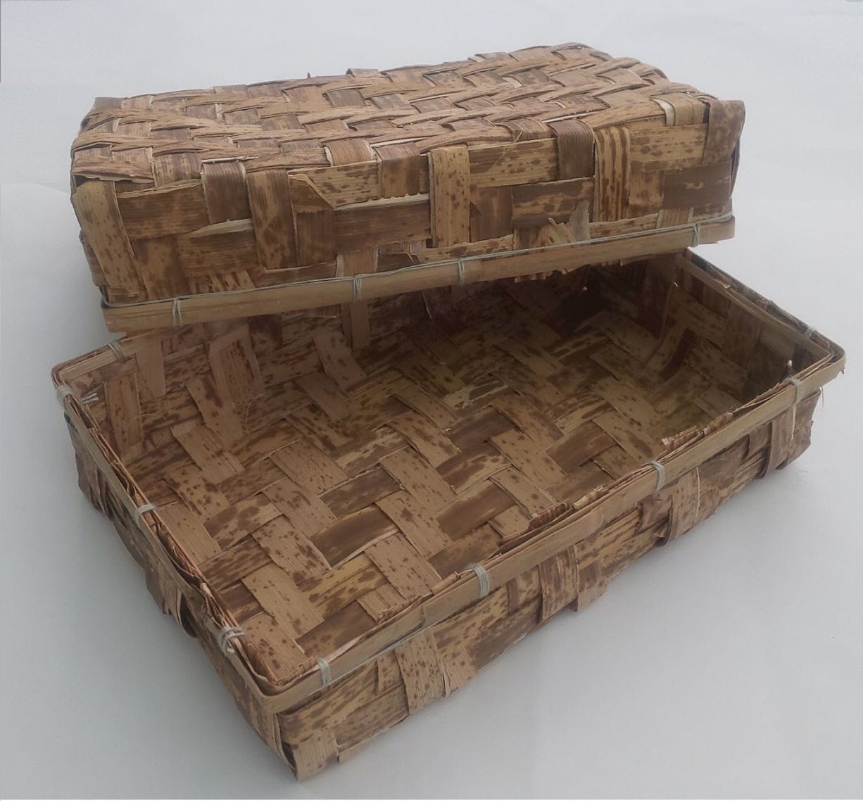 在庫限り！竹皮容器TYO-18H 195×135×50mm エコ素材 特産品 土産 加工品