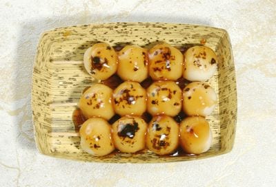 みたらし団子さま 専用ページ 三幸製菓 もちきゅあ みたらし団子味 1袋（40g）×12袋 - メルカリ