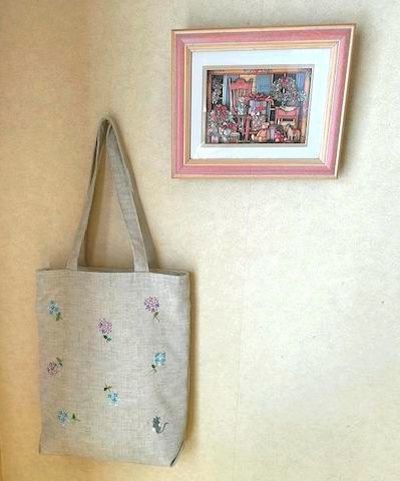 おあさ。べージュの手刺繍、ハンドメイドバック。 8caa140367726c5d5701918b84b15c