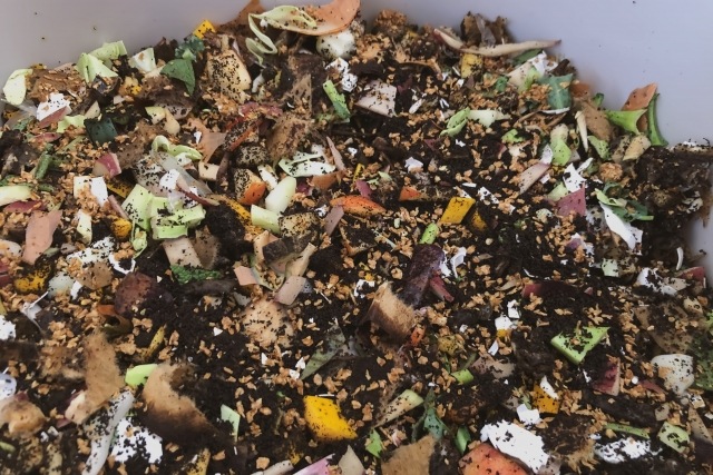 コンポスト用 乳酸菌＋竹炭配合 竹パウダー｜竹粉100％ 50kg｜生ゴミ発酵・堆肥化促進資材