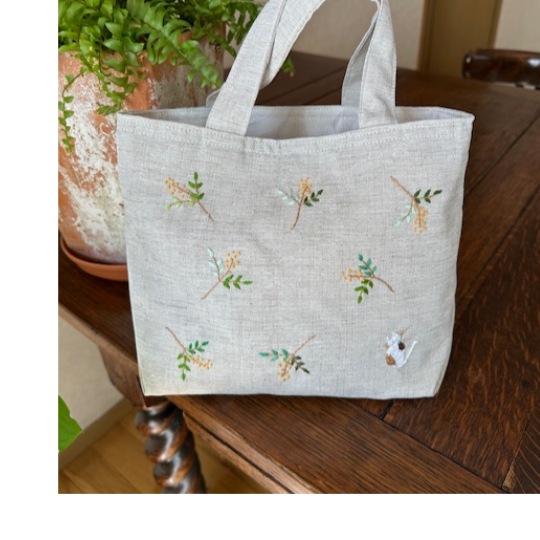 ミモザと猫の刺繍ハンドメイドバッグ　MML-1
